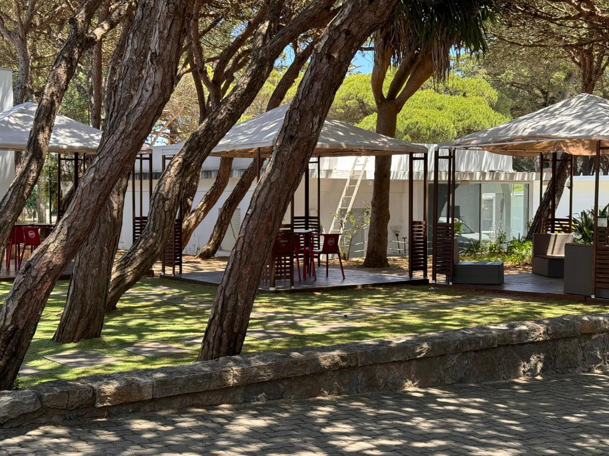 Parque De Campismo Orbitur Guincho Hotel Cascais Exterior photo