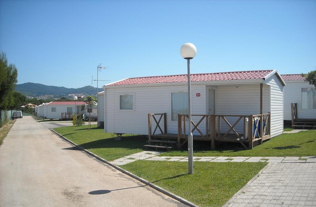 Parque De Campismo Orbitur Guincho Hotel Cascais Room photo
